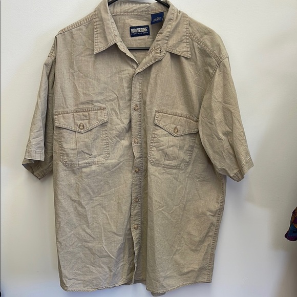 Wolverine Men's Tan Shirt - Picture 1 of 6
